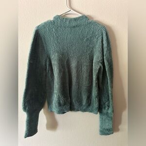 Elegant Ann Taylor Sweater - Timeless Comfort and Style